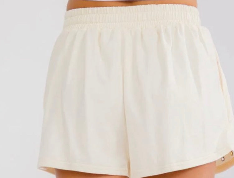 Easy Days Shorts